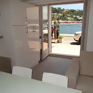 Les Pieds Dans La Place Apartment Villefranche-sur-Mer