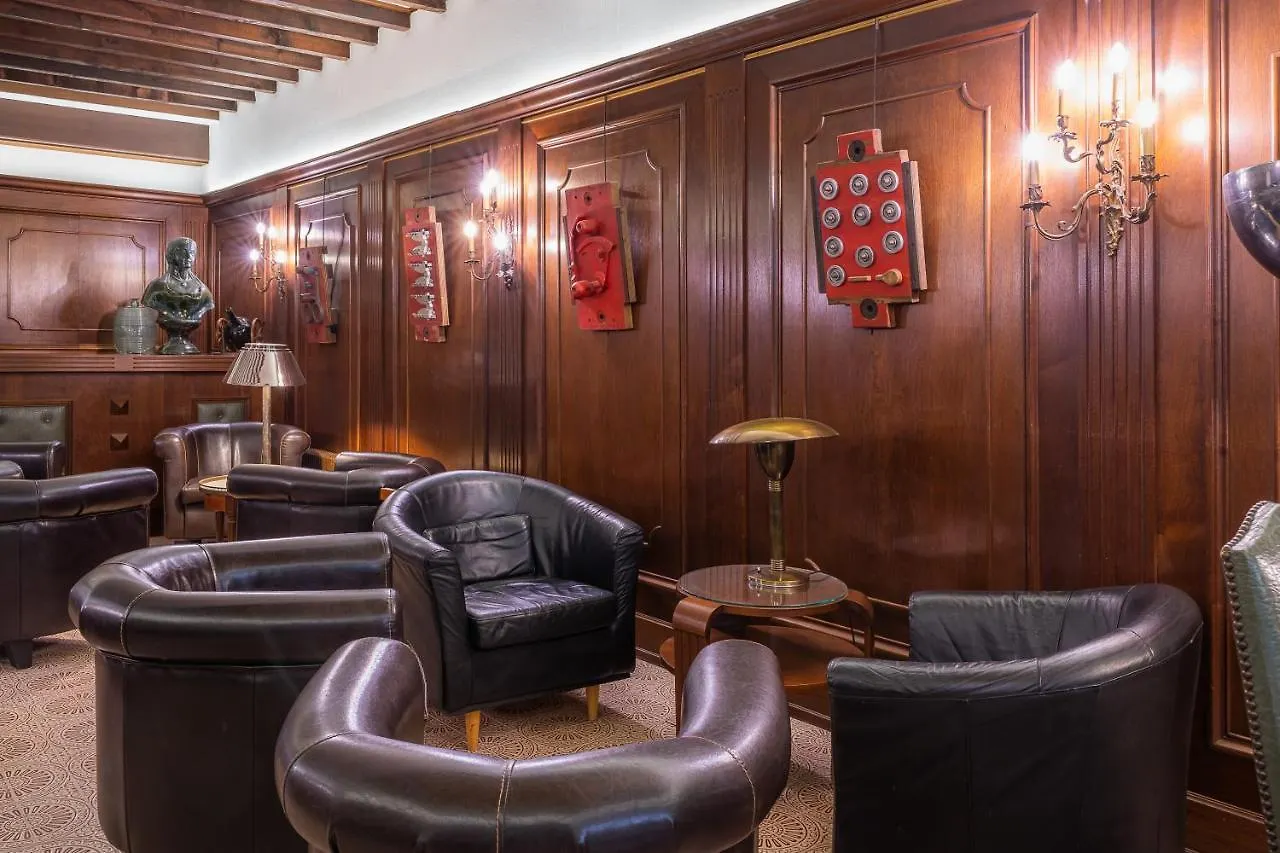 Hotel Du Helder Lyon