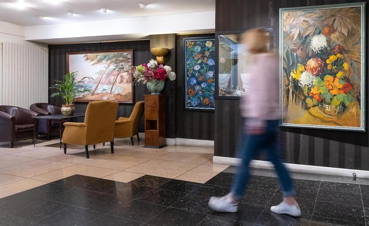 Hotel Du Helder Lyon 2*,